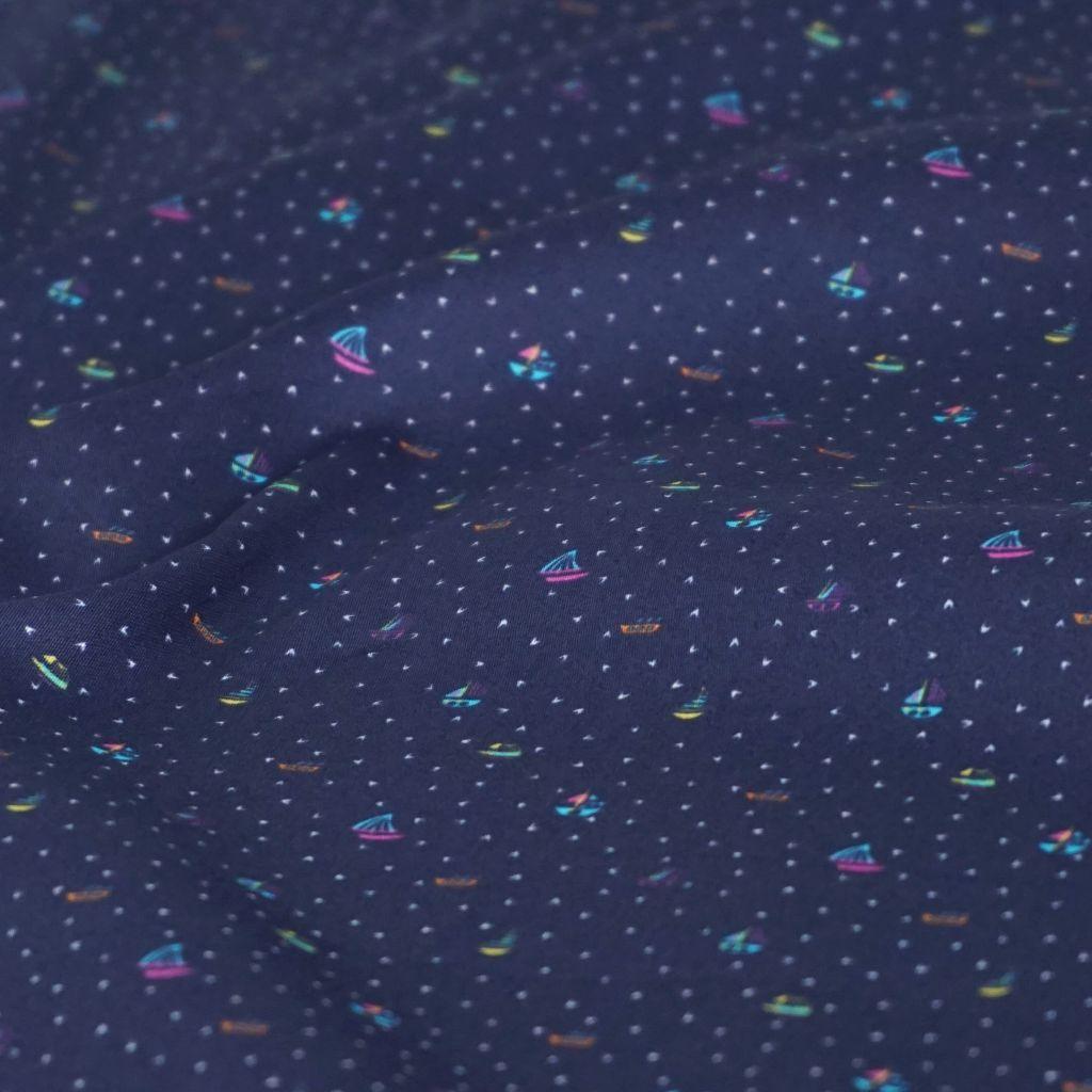 Leichte Baumwolle Hemdenstoff Mini Boote blau bunt